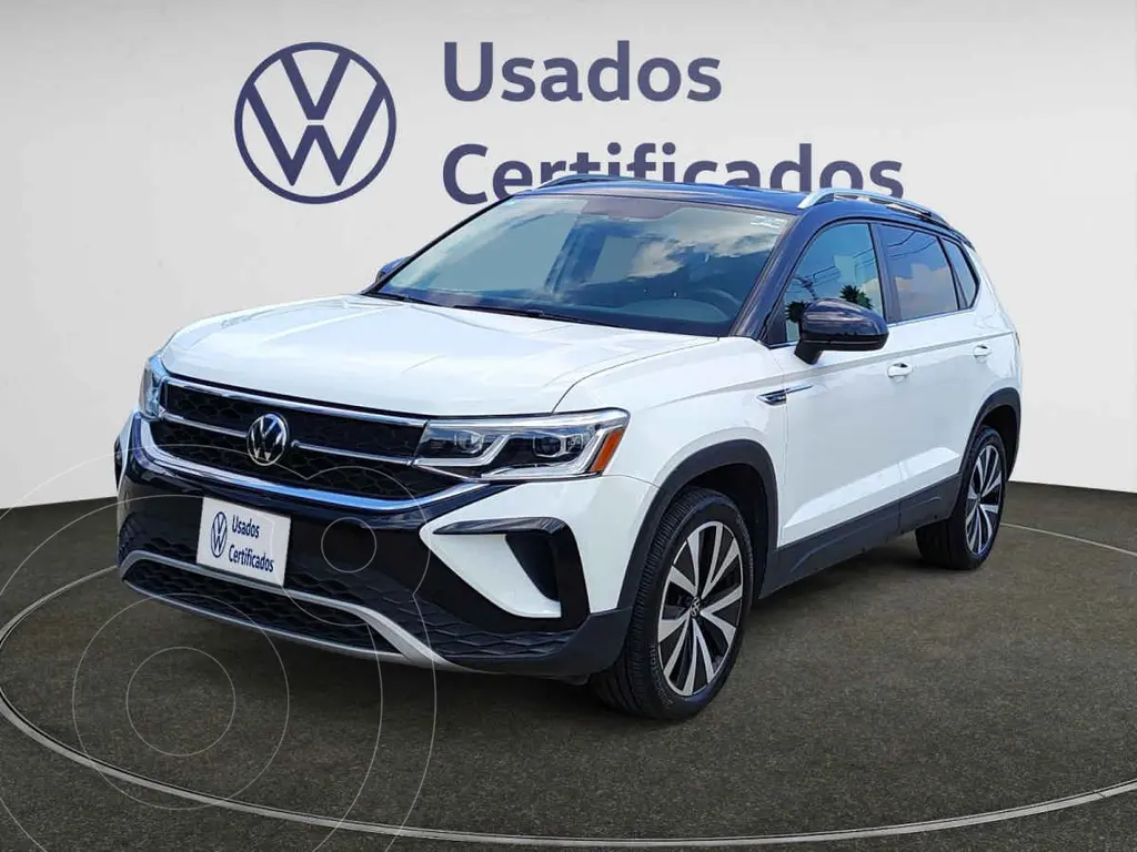 foto Volkswagen Taos Highline usado (2024) color Blanco precio $475,900
