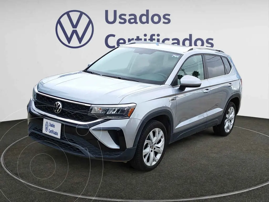 foto Volkswagen Taos Comfortline Plus usado (2024) color Plata precio $460,900