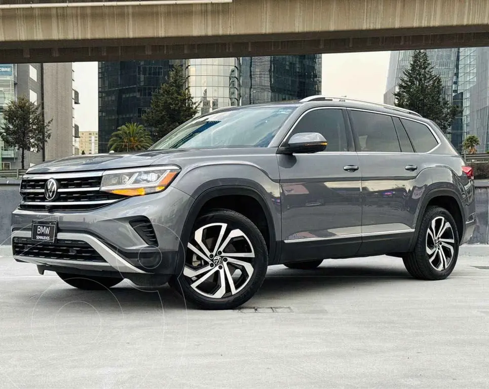 foto Volkswagen Teramont Highline usado (2023) color Gris precio $849,000