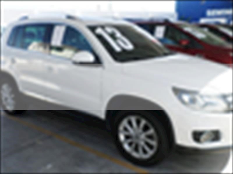foto Volkswagen Tiguan 5P TRACK & FUN 4 MOTION TIPTRONIC CLIMATRONIC PIE usado (2013) color Blanco precio $260,000