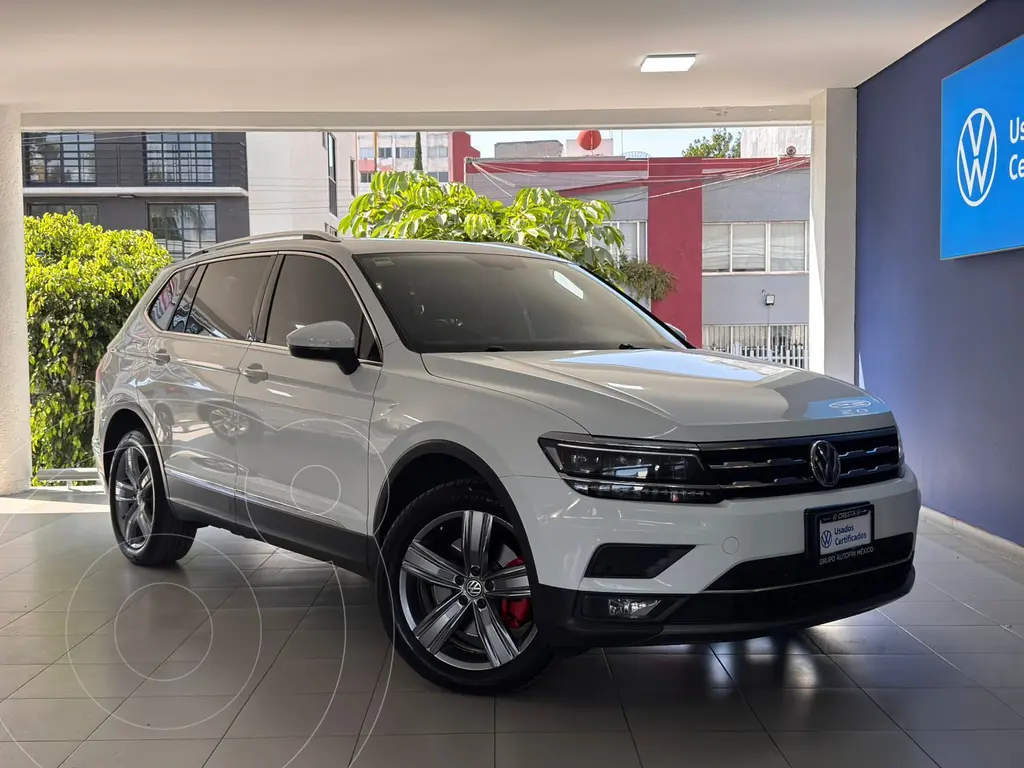 foto Volkswagen Tiguan Highline usado (2021) color Blanco precio $479,000