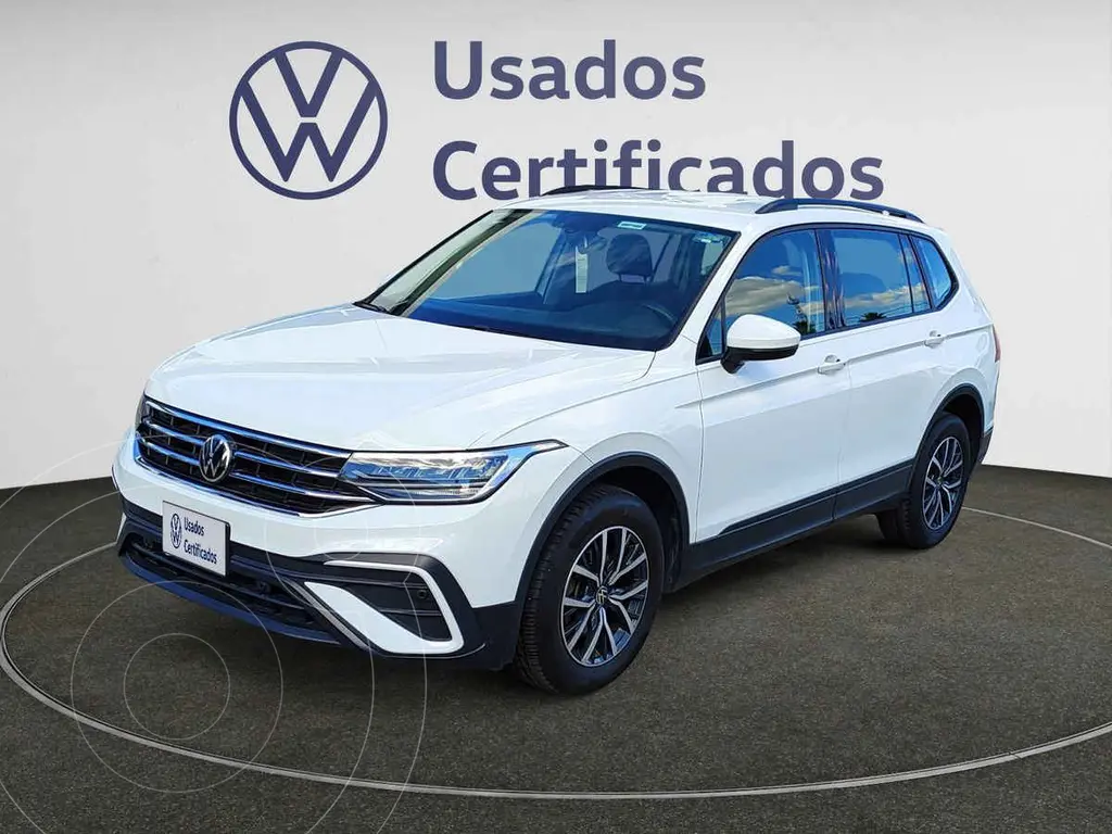 foto Volkswagen Tiguan Trendline Plus usado (2023) color Blanco precio $430,900