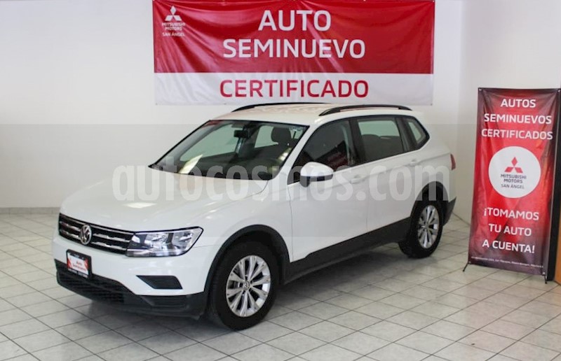 foto Volkswagen Tiguan Trendline Plus usado (2018) color Blanco precio $339,000