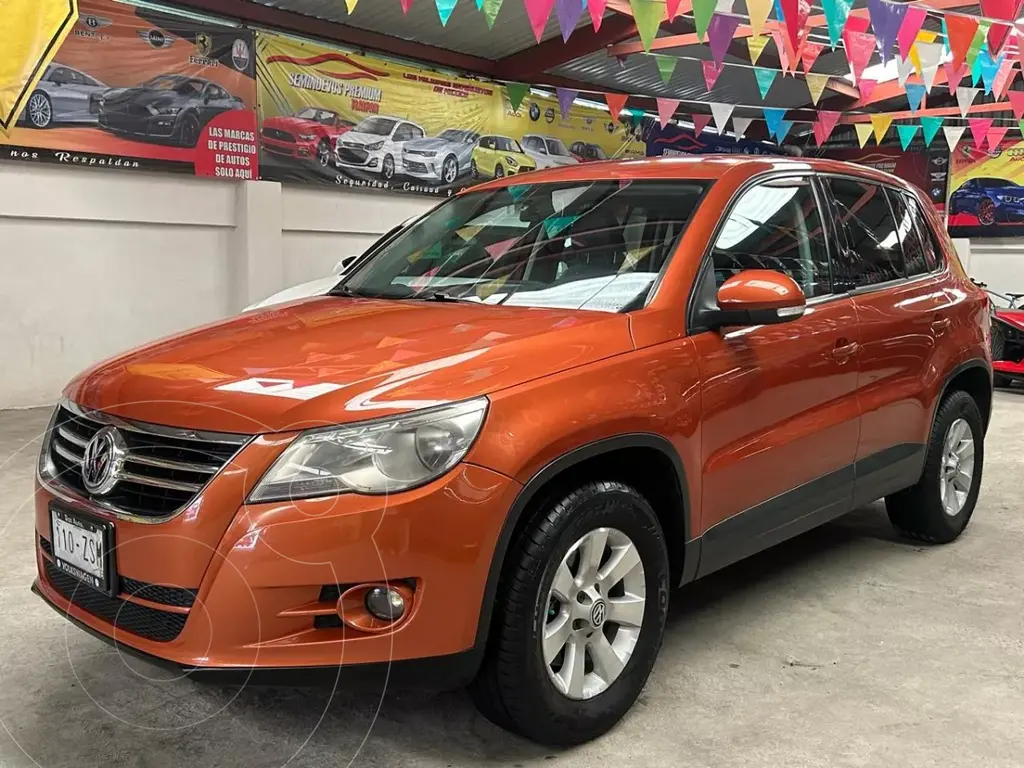 foto Volkswagen Tiguan Native usado (2010) color Naranja precio $209,900