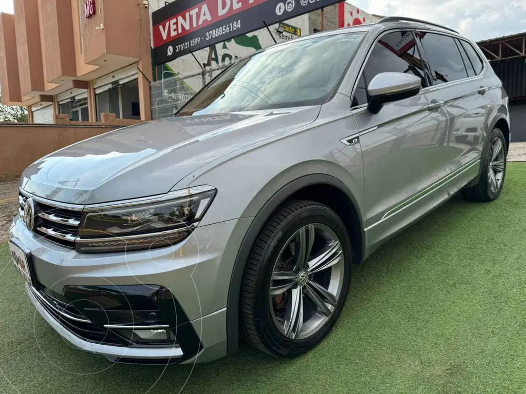 foto Volkswagen Tiguan R-Line financiado en mensualidades enganche $150,000 mensualidades desde $9,886