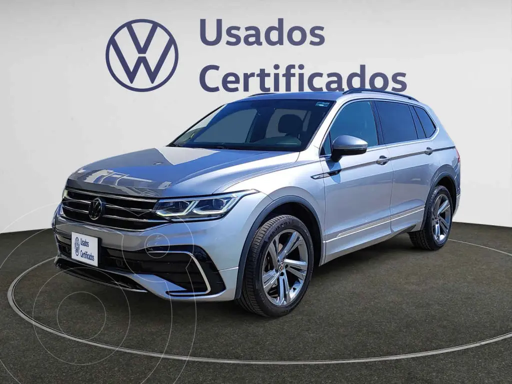 foto Volkswagen Tiguan 1.4L R-Line usado (2024) color Plata precio $550,900