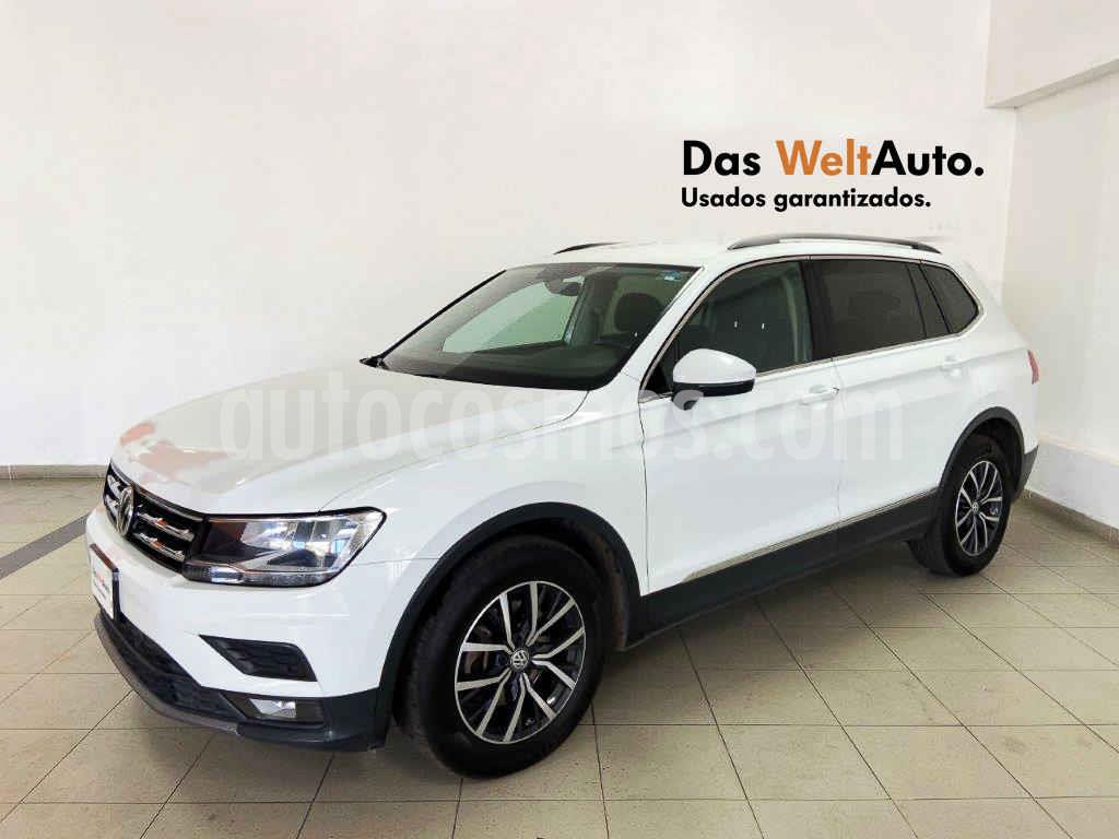 foto Volkswagen Tiguan Comfortline 5 Asientos Piel usado (2018) color Blanco precio $325,995