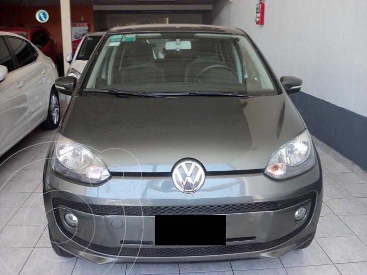 foto Volkswagen up! High up! 5P usado (2015) color Gris precio $990.000