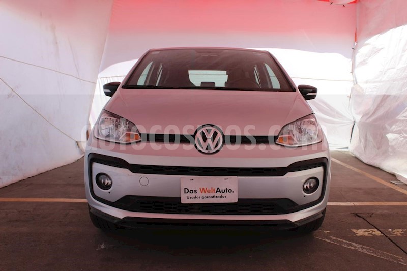 foto Volkswagen up! Connect usado