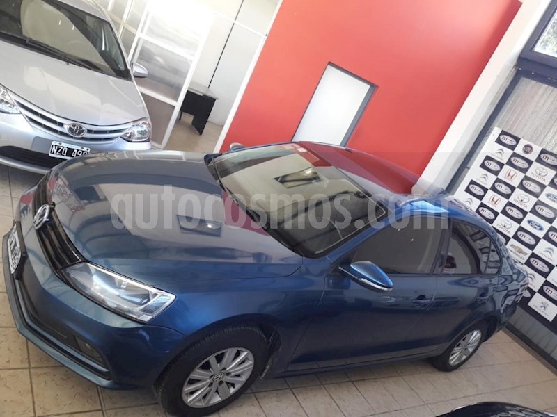 foto Volkswagen Vento 2.0 TDi Comfort usado