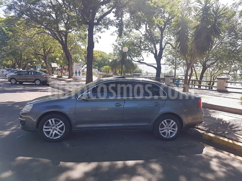 foto Volkswagen Vento 2.5 FSI Advance usado