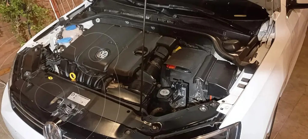 Volkswagen Vento 2.5 Fsi Luxury (170Cv) (2480 Cc) 2014 - foto 5