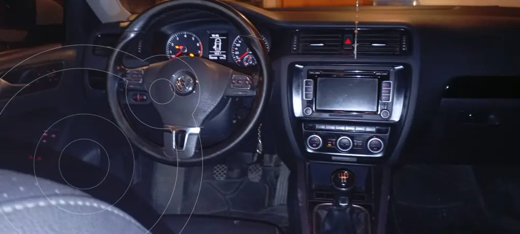 Volkswagen Vento 2.5 Fsi Luxury (170Cv) (2480 Cc) 2014 - foto 4