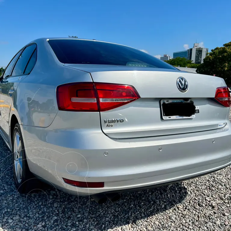 Volkswagen Vento 2.5 Fsi Advance Plus Tiptronic (2480 Cc) 2015 - foto 4