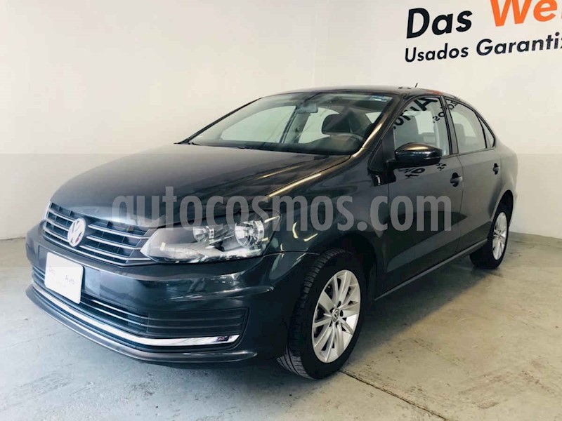 foto Volkswagen Vento Comfortline usado