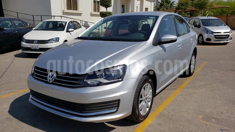 foto Volkswagen Vento Comfortline usado