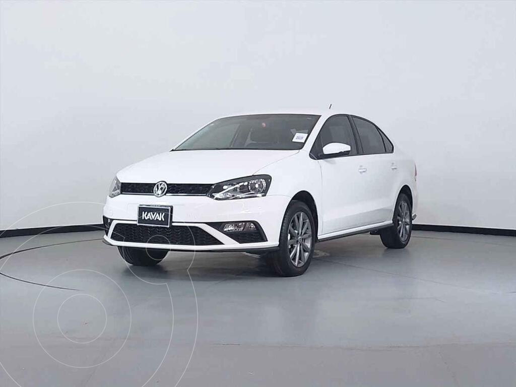 foto Volkswagen Vento Comfortline Aut usado (2020) color Blanco precio $298,999