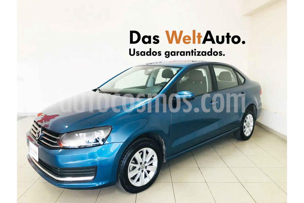 foto Volkswagen Vento Comfortline usado (2019) color Azul precio $212,700