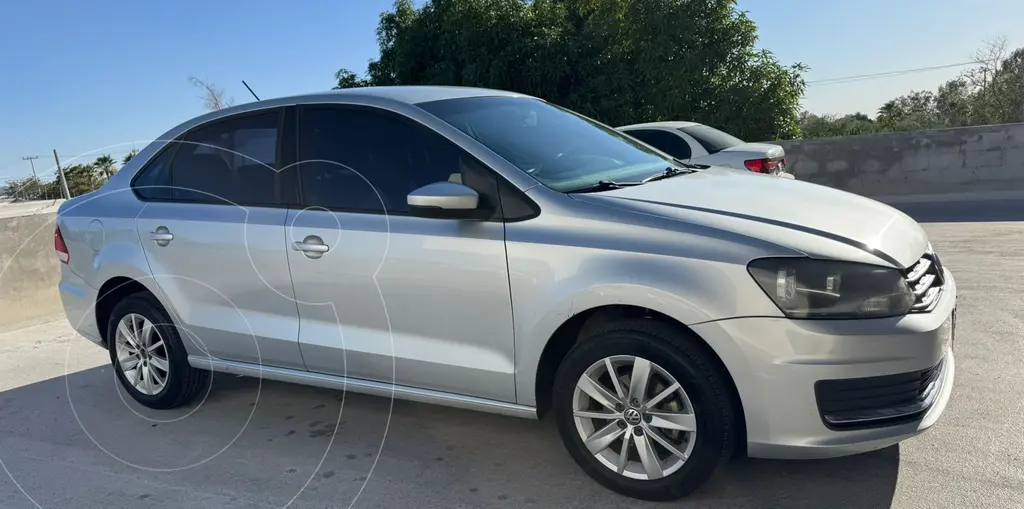 Volkswagen Vento Comfortline Aut 2017