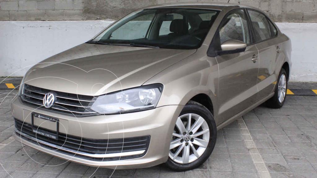 foto Volkswagen Vento Comfortline Aut usado (2019) color Beige precio $260,000