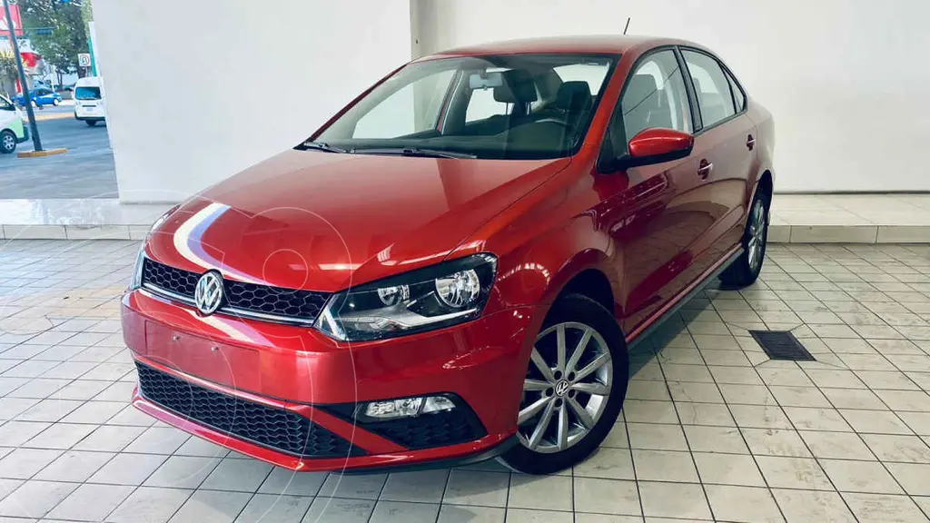 Volkswagen Vento Comfortline Tiptronic usado (2021) color Rojo precio