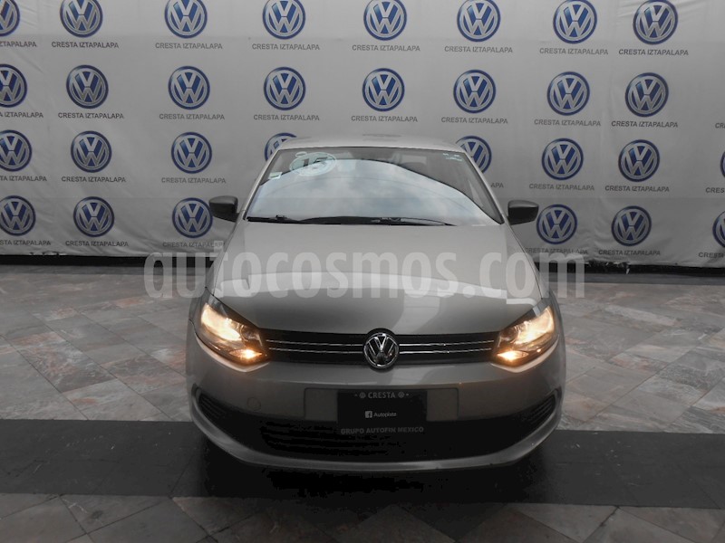 foto Volkswagen Vento Startline usado