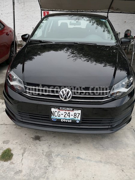 foto Volkswagen Vento Startline usado