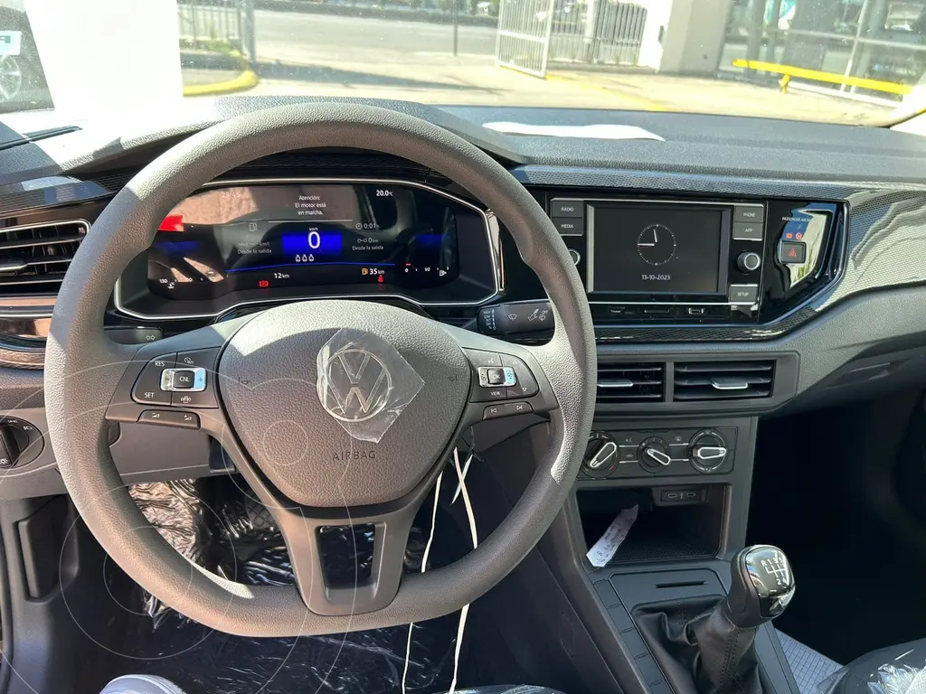 foto Volkswagen Virtus MSi financiado en cuotas cuotas desde $380.000