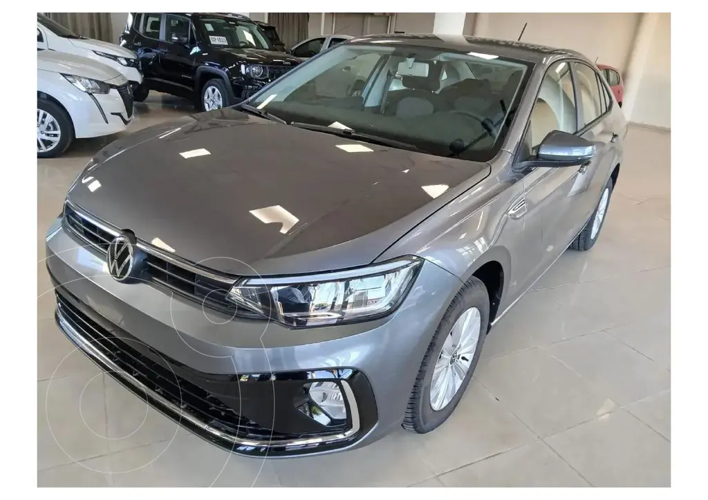 foto Volkswagen Virtus Comfortline 1.6 nuevo color Gris Platinium precio $35.374.500