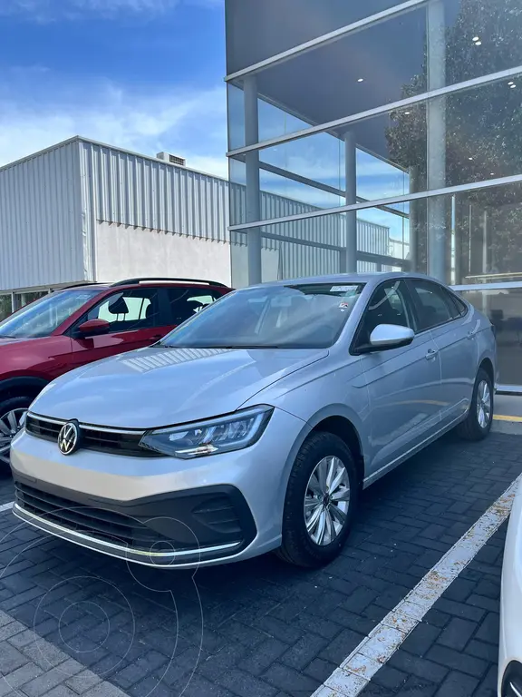 foto Volkswagen Virtus Highline 1.6 Aut nuevo color Gris Platinium precio $32.845.700