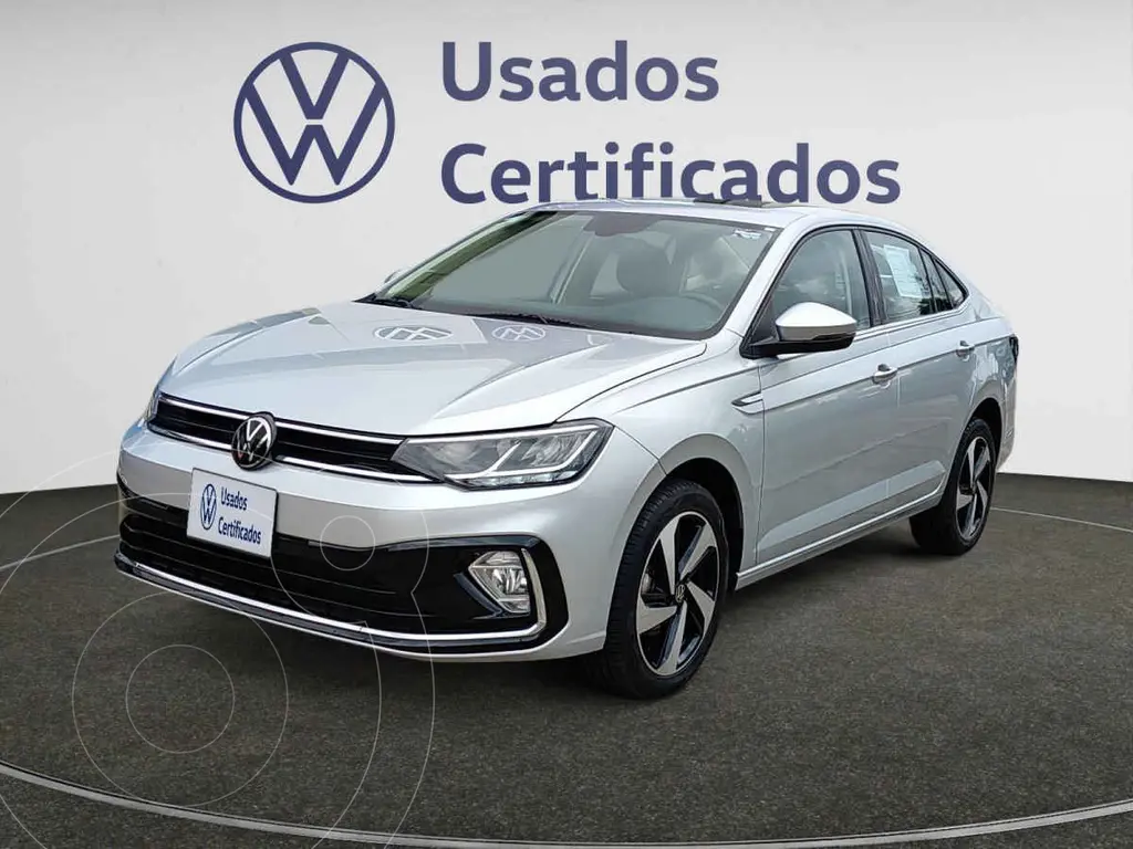 foto Volkswagen Virtus Highline usado (2024) color Plata precio $370,900