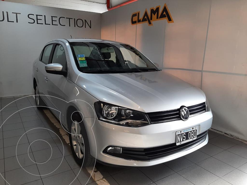 foto Volkswagen Voyage 1.6 Highline usado (2014) color Gris precio $1.290.000