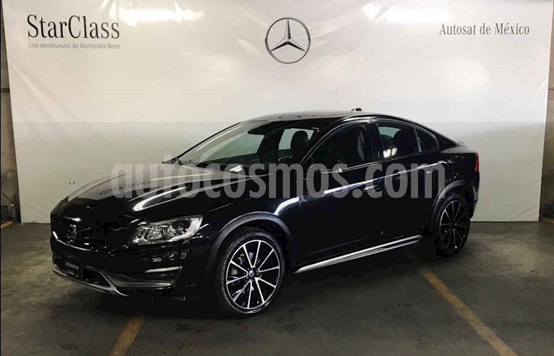 foto Volvo S60 Cross Country T5 AWD usado