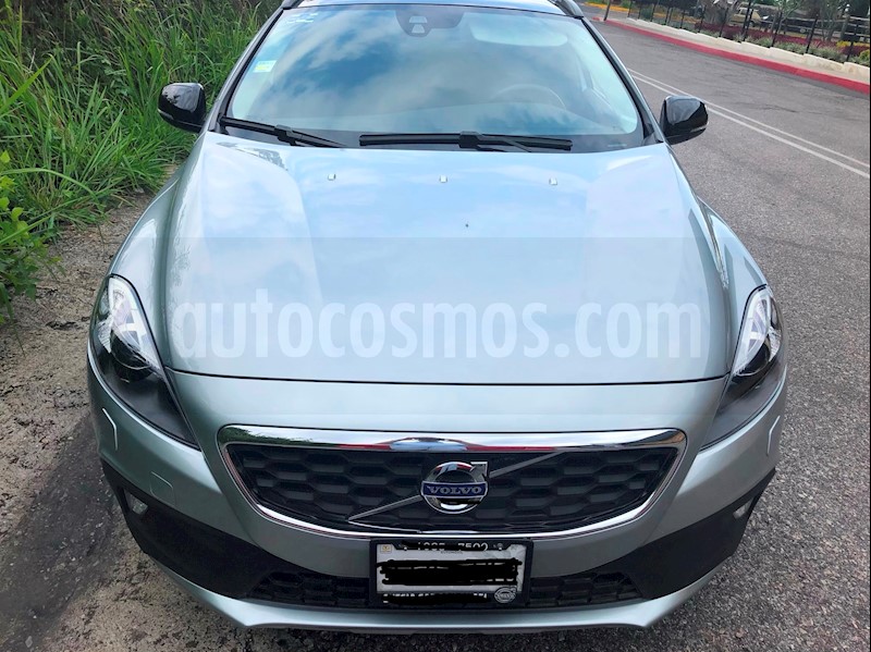 foto Volvo V40 Cross Country Evolution usado