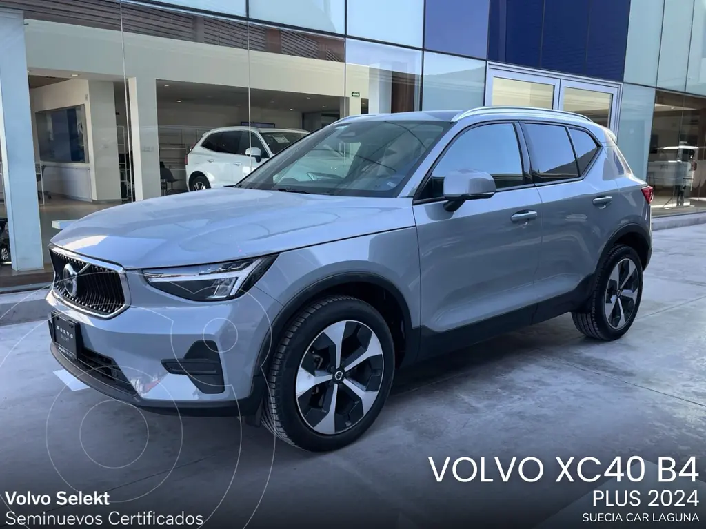 foto Volvo XC40 Recharge Recharge Pure Eléctric usado (2024) color Gris precio $630,000