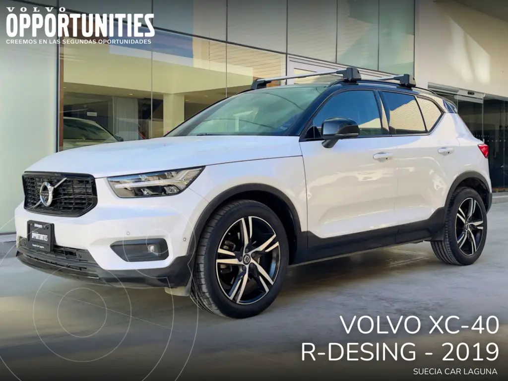 foto Volvo XC40 T5 R-Design AWD usado (2019) color Blanco precio $350,000
