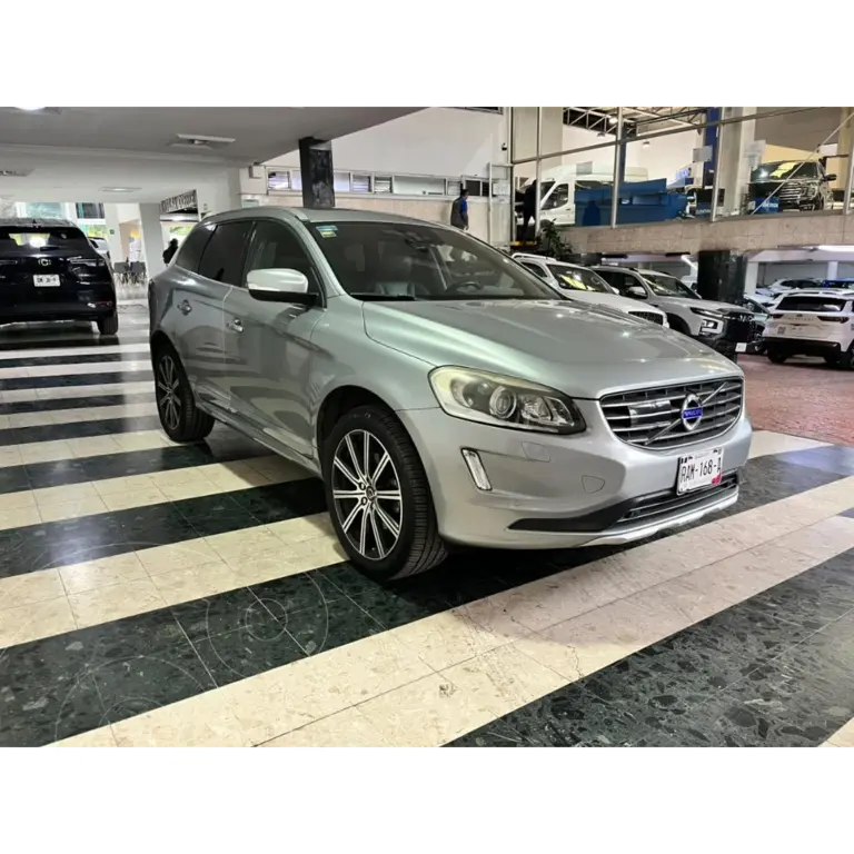 Volvo xc60 t5 inspiration (2016)