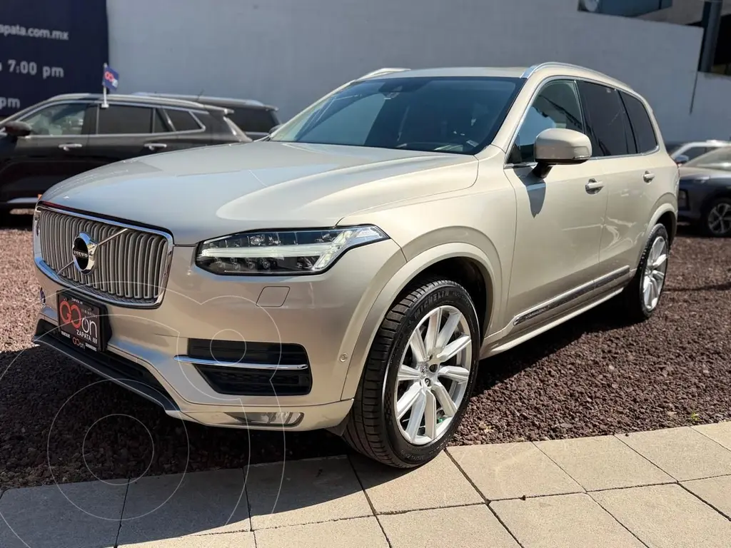 foto Volvo XC90 T6 Momentum AWD 7 Pas. usado (2019) color caf precio $480,000