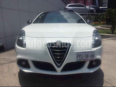 Foto venta Auto usado Alfa Romeo Giulietta 1.8L Turbo (2015) color Blanco precio $299,000