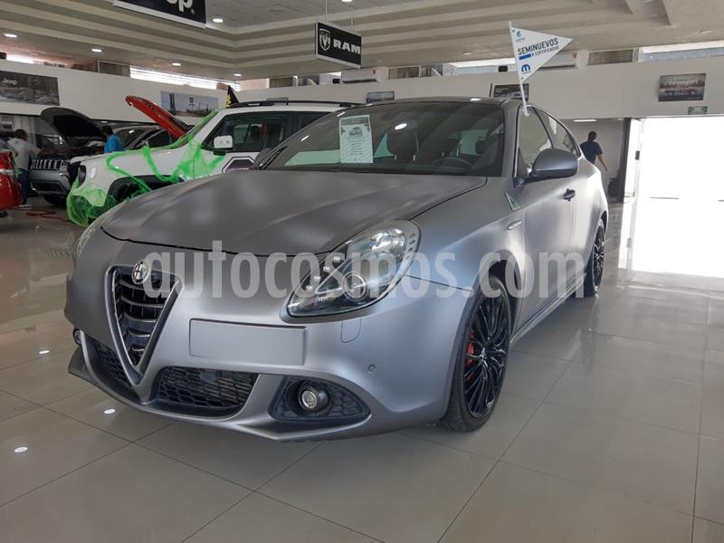 foto Alfa Romeo Giulietta Quadrifoglio Verde DDCT usado (2016) color Gris precio $295,000