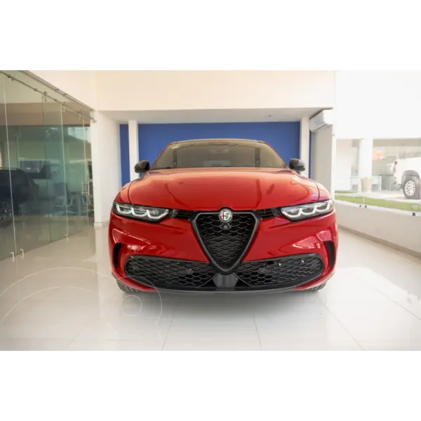 Foto Alfa Romeo Tonale Speciale usado (2023) color Rojo precio $678,000