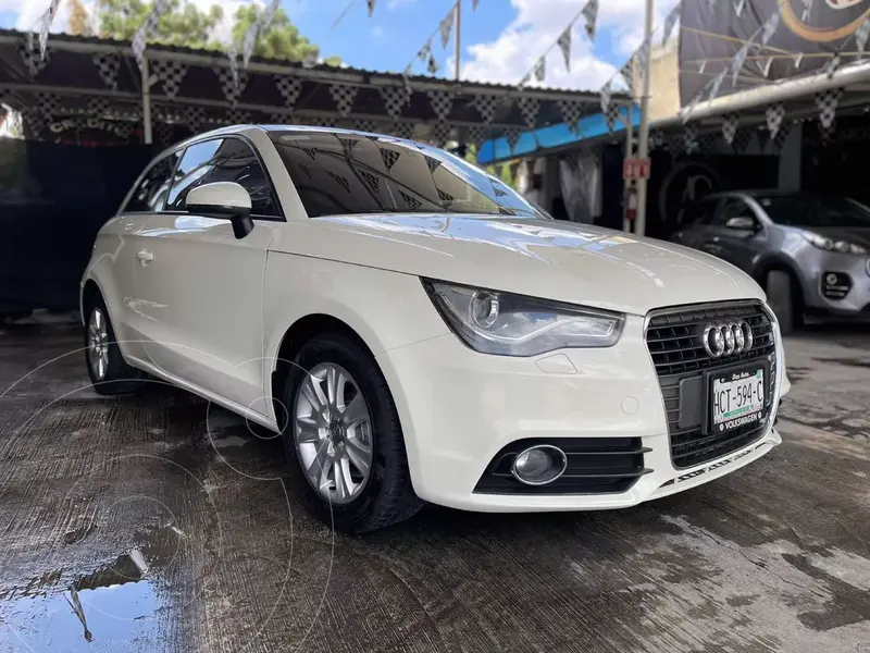 Foto Audi A1 Cool S-Tronic usado (2015) color Blanco Amalfi precio $219,000
