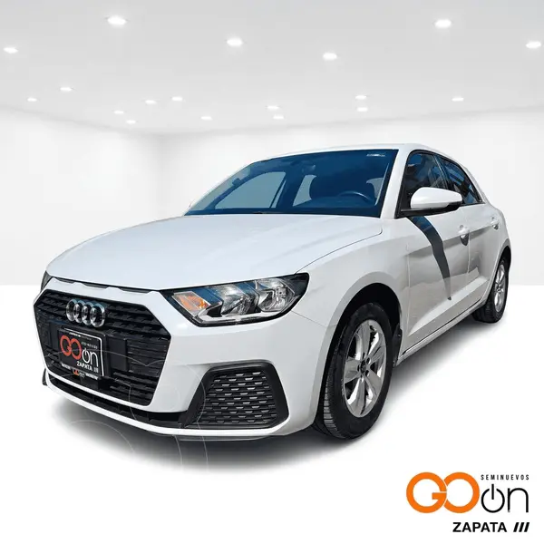 Foto Audi A1 URBAN usado (2021) color AUDB BLANCO GLACIAR precio $350,000