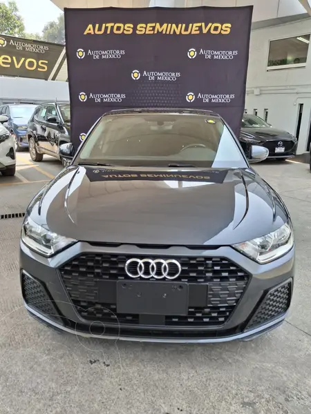 Foto Audi A1 1.0T Cool usado (2021) color Negro Perla financiado en mensualidades(enganche $68,000 mensualidades desde $9,150)