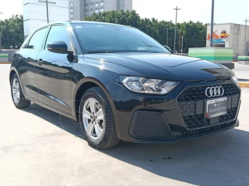 Foto Audi A1 30 TFSI Urban usado (2021) color Negro financiado en mensualidades(enganche $142,120 mensualidades desde $6,106)