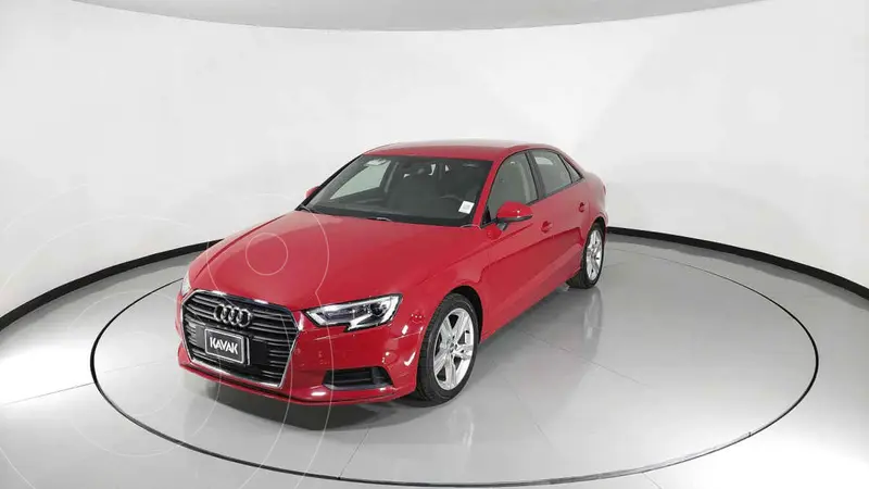 Foto Audi A3 Sedan Sedan 1.4L Dynamic Aut usado (2019) color Rojo precio $386,999