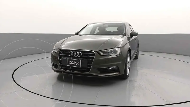 Foto Audi A3 Sedan Sedan 1.4L Ambiente Aut usado (2016) color Gris precio $323,999