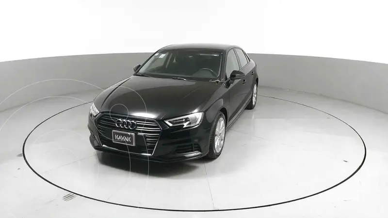 Foto Audi A3 Sedan Sedan 1.4L Dynamic Aut usado (2018) color Negro precio $364,999