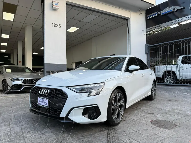 Foto Audi A3 Sedan 35 TFSI Select usado (2023) color Blanco precio $599,000