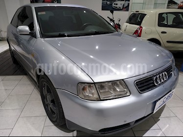foto Audi A3 1.8 5P T Attraction usado (1997) color Gris precio $220.000